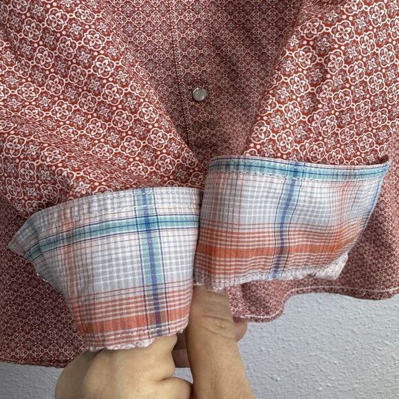 Panhandle Rough Stock Womens Red Pearl Snap Embroidered Shirt Size M Western - Picture 8 of 12